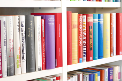 De EMDR boekenkast: dit mag absoluut niet ontbreken voor starters